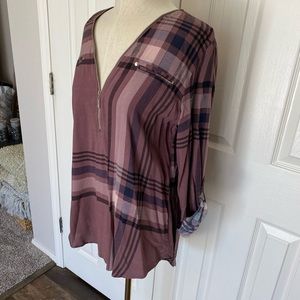 Lightweight Plaid Blouse w/Upper Zip Front
